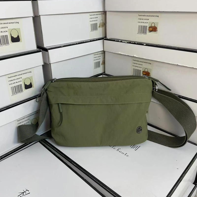 多层包包男女同款轻便休闲包百搭单肩包斜挎包今年流行潮包包