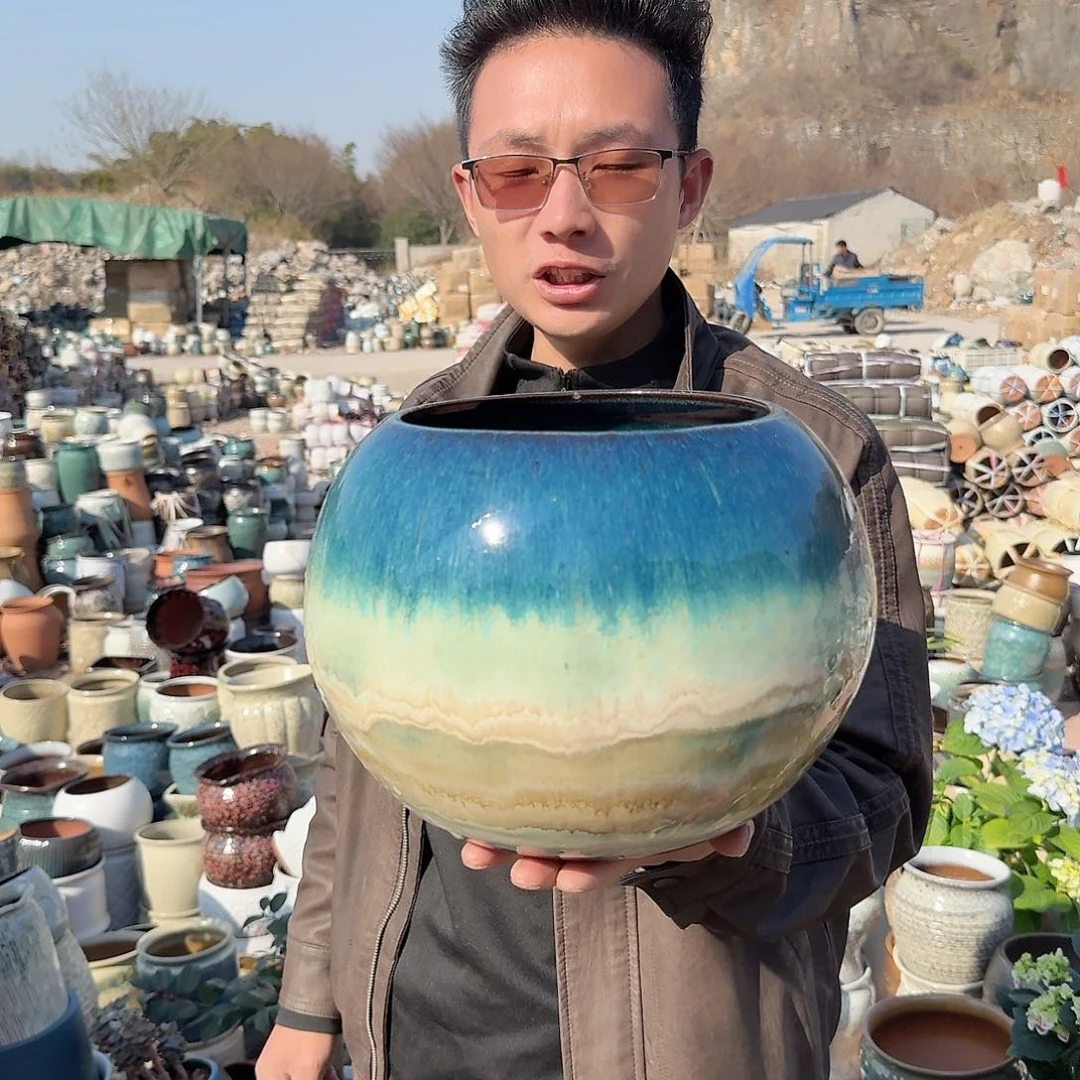 紫砂花盆口17高21（肚子28（绿球水墨画