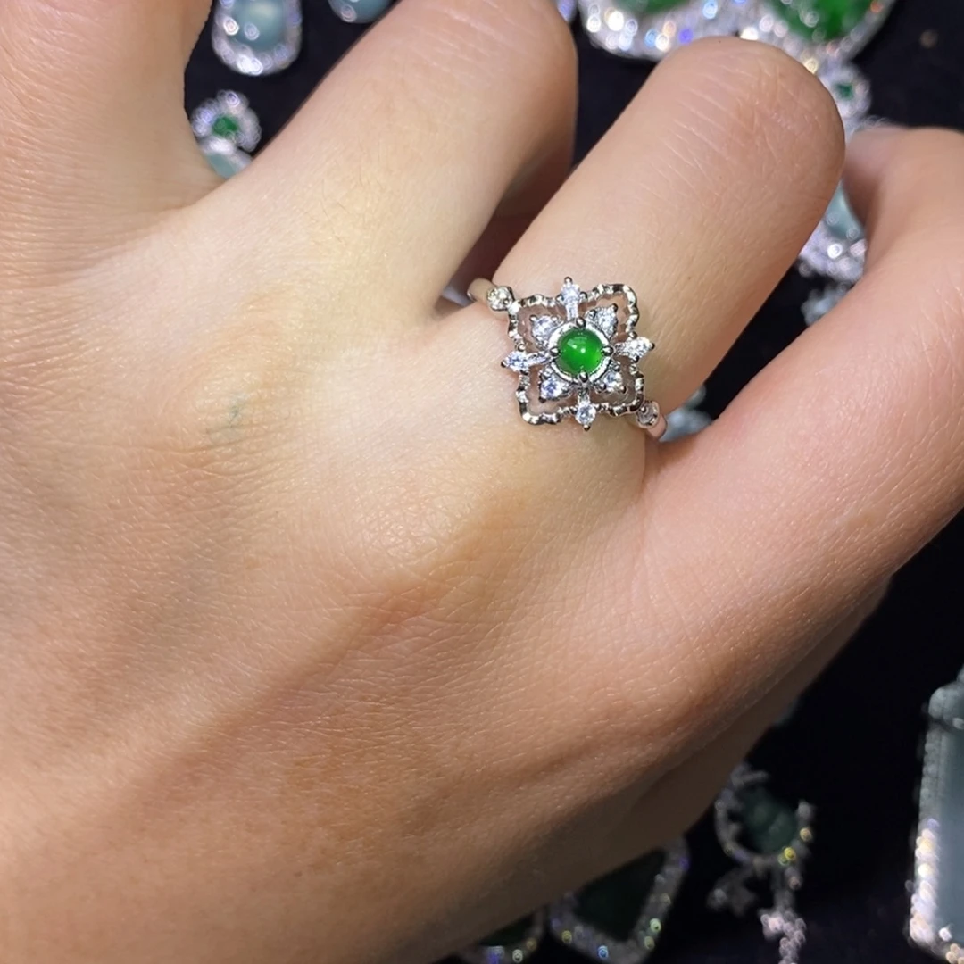 翡翠未镶嵌颈饰天然