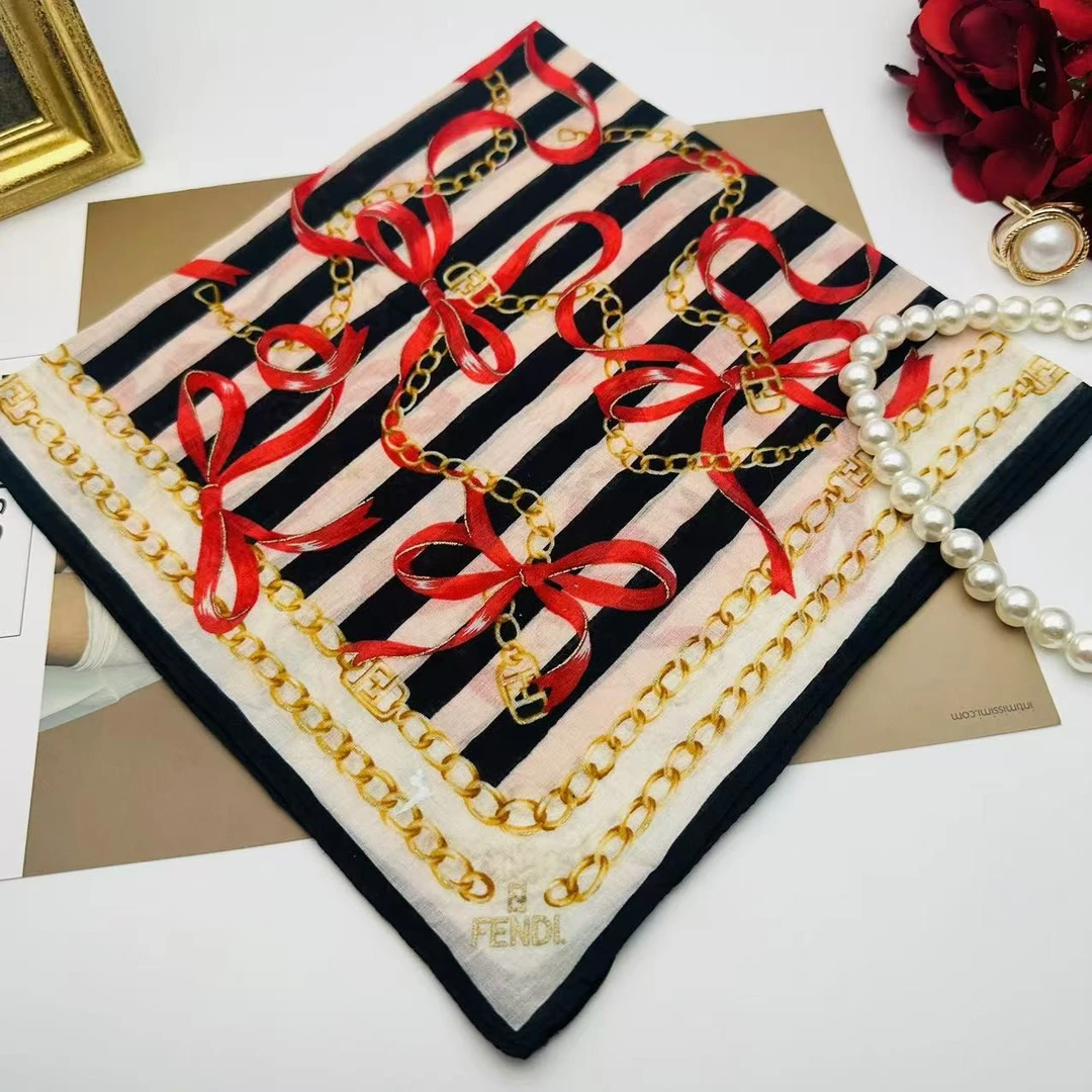 99新 FENDI/芬迪 海囤/Fendi/丝巾/yy03594