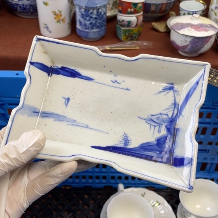 他家瓷器真美…开播