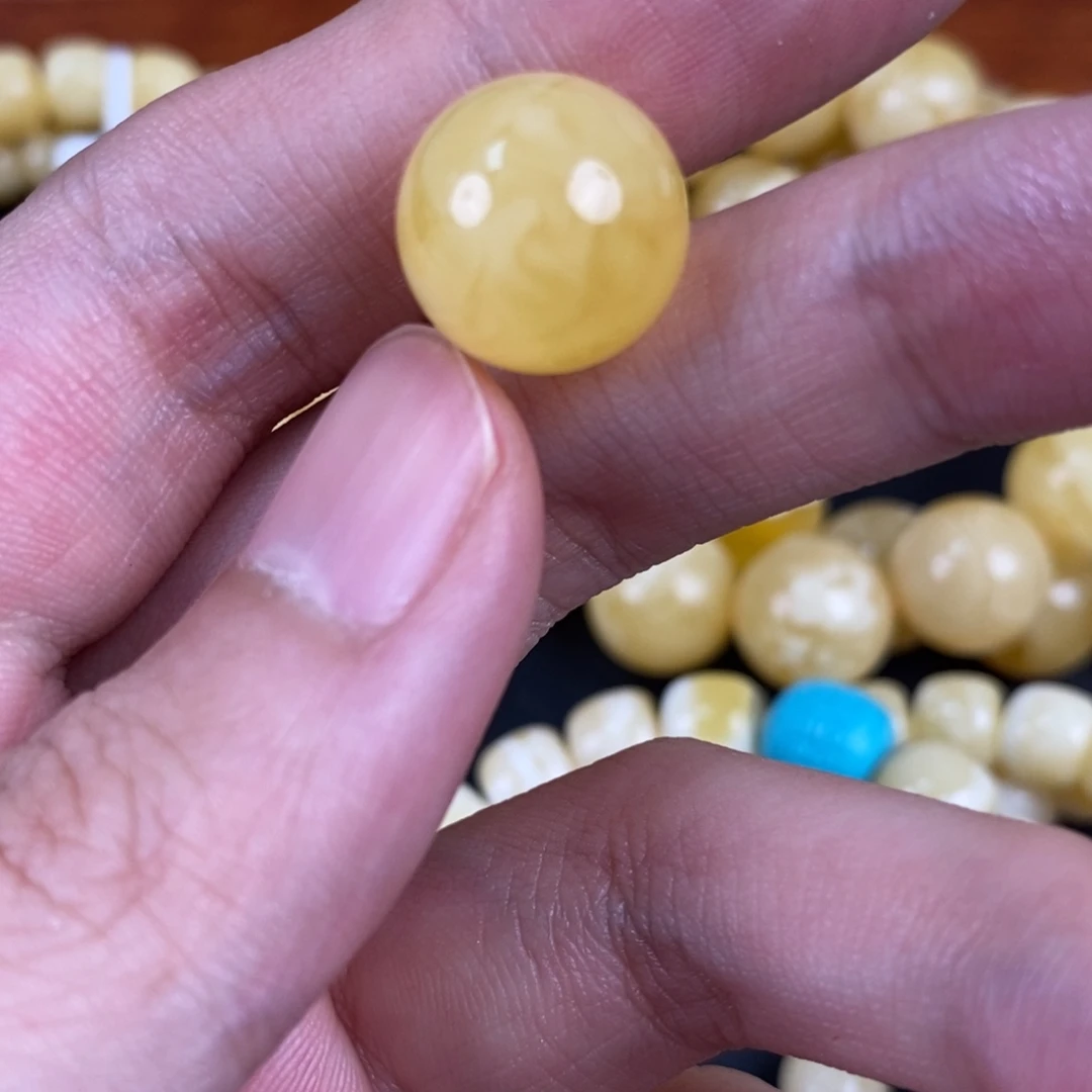 琥珀未镶嵌珠宝奇石27