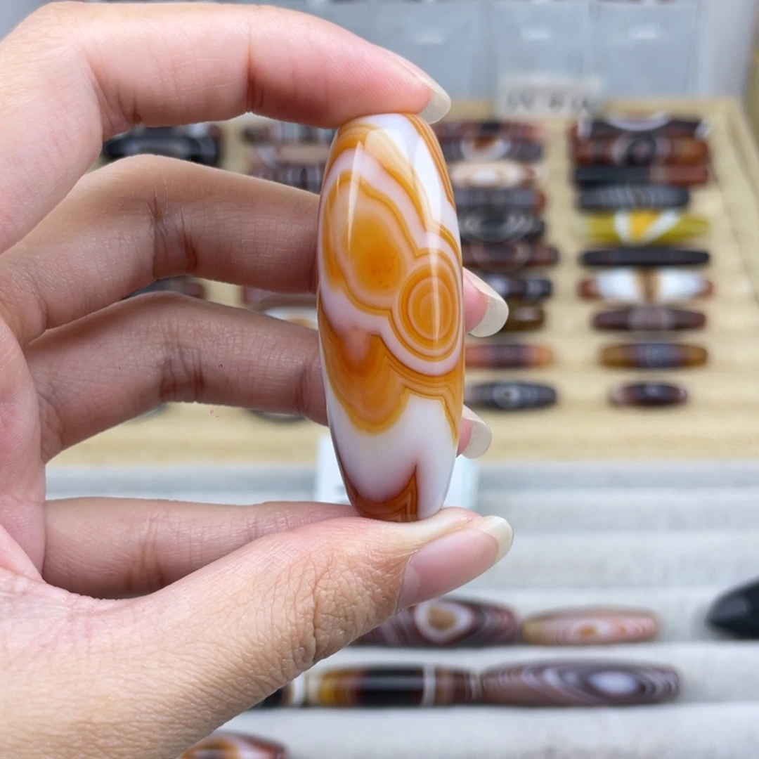 小***客玛瑙/玉髓合金颈饰