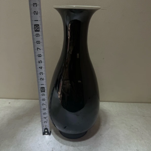 当代乌金釉赏瓶全品