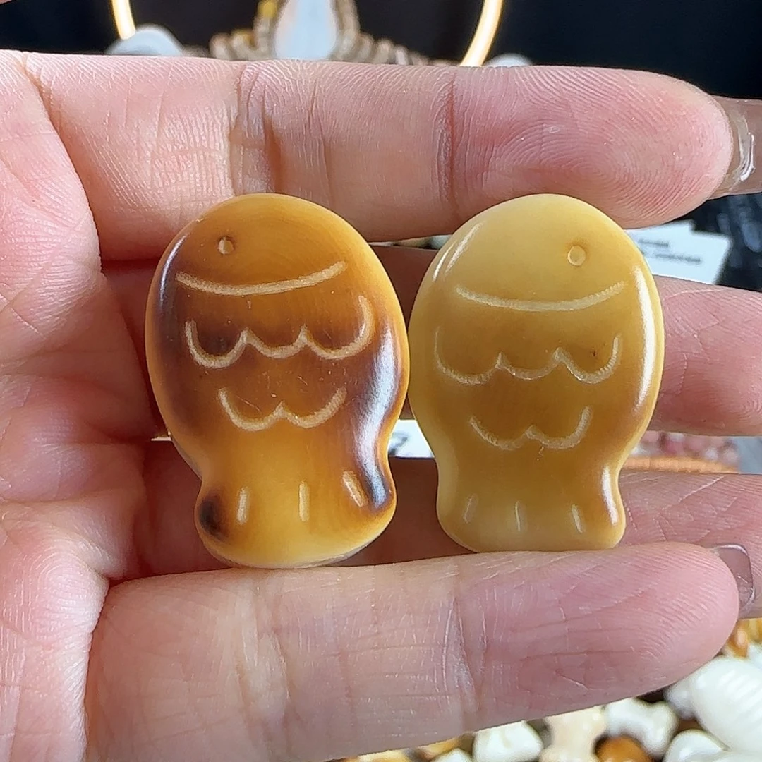 菩提根/象牙果手串人**兰瑕疵牙果鱼2个