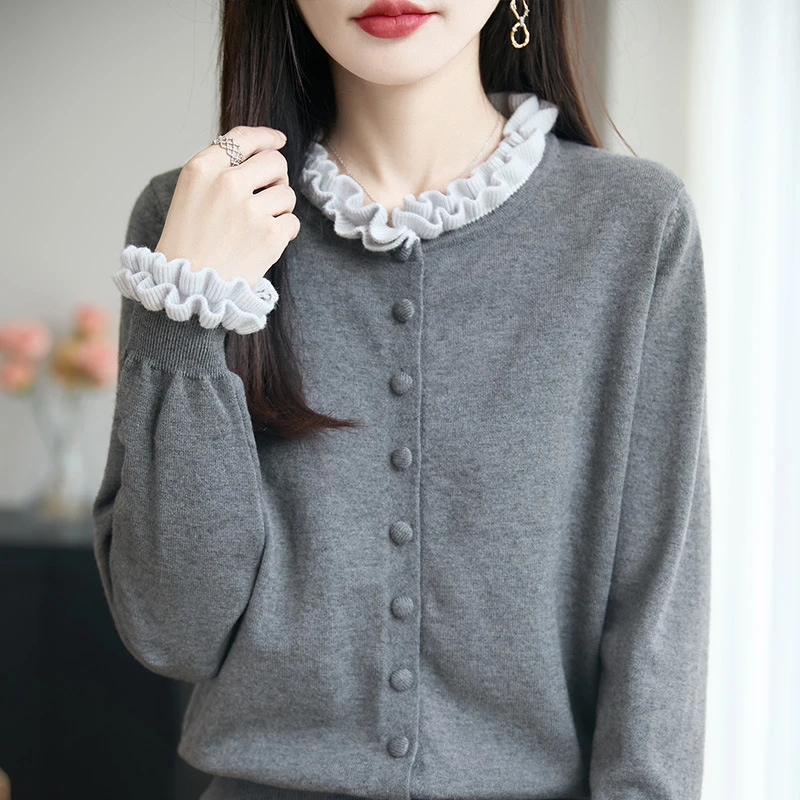 时尚气质长袖上衣2025秋冬装法式木耳边撞色宽松减龄针织衫女装