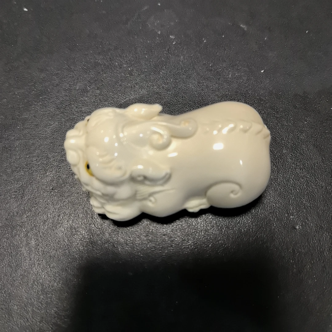 猛犸约62克雕刻件ZL1567
