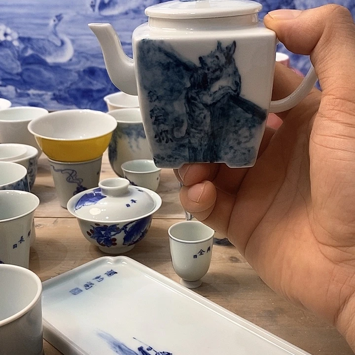 瓷片年****:景德镇陶瓷艺术