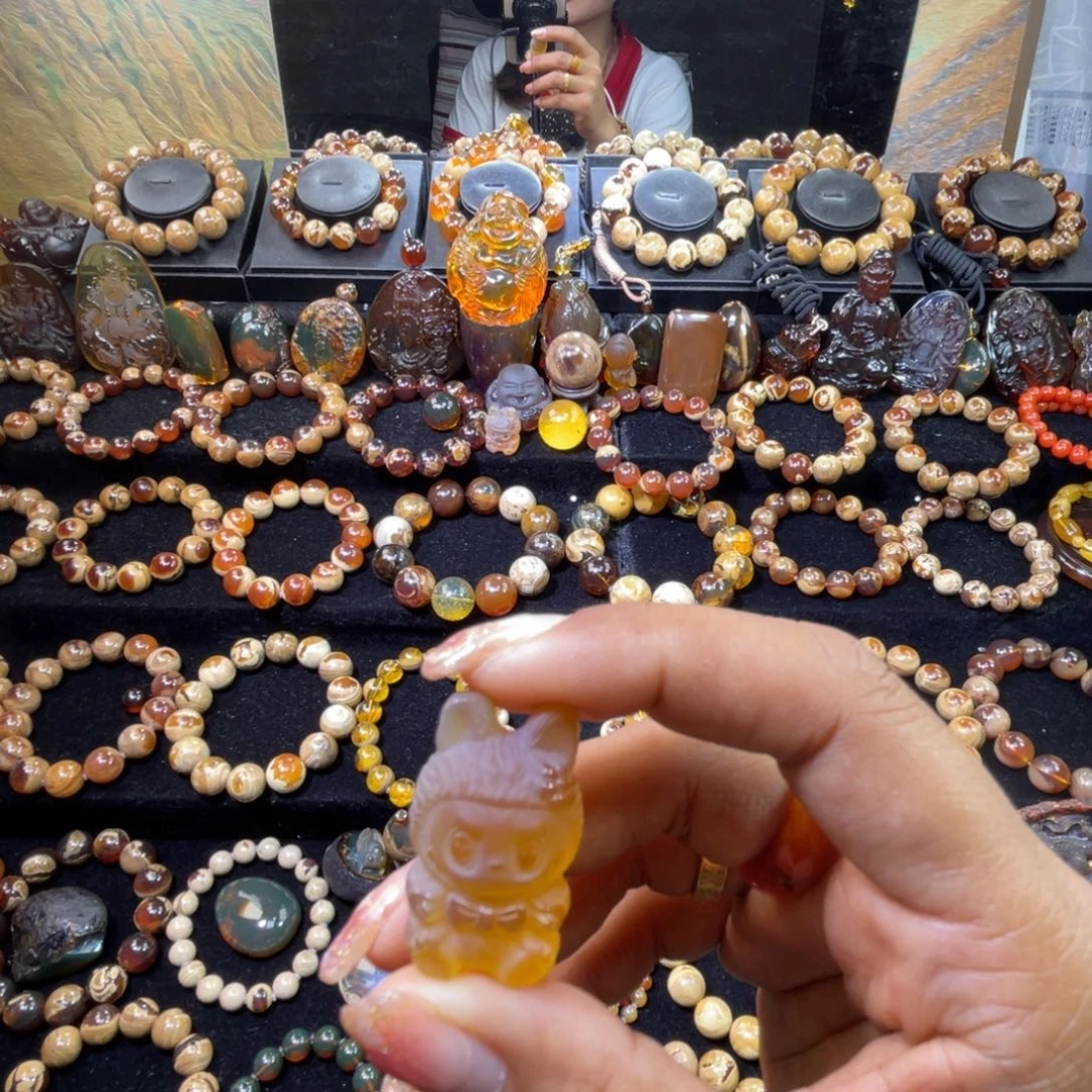 美***晨未镶嵌琥珀手链拉布