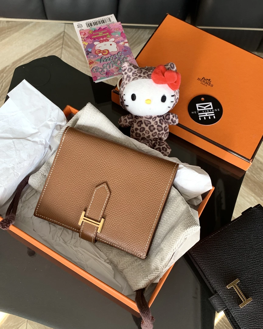 95新 Hermes/爱马仕 金棕金扣bearn短款钱包 Z刻 9.5cm 17361543