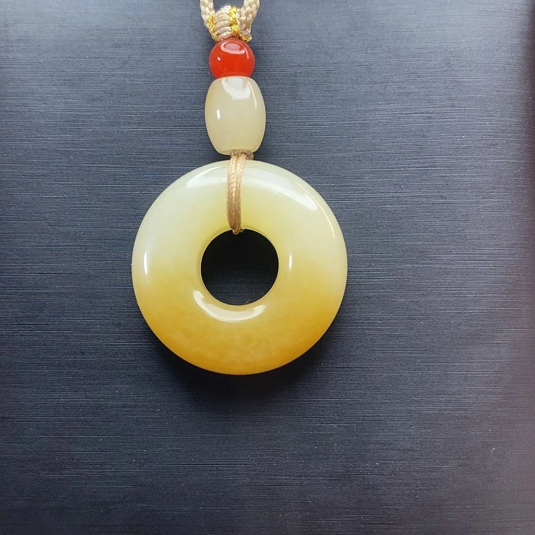 海***涛和田玉（糖玉）未镶嵌颈饰