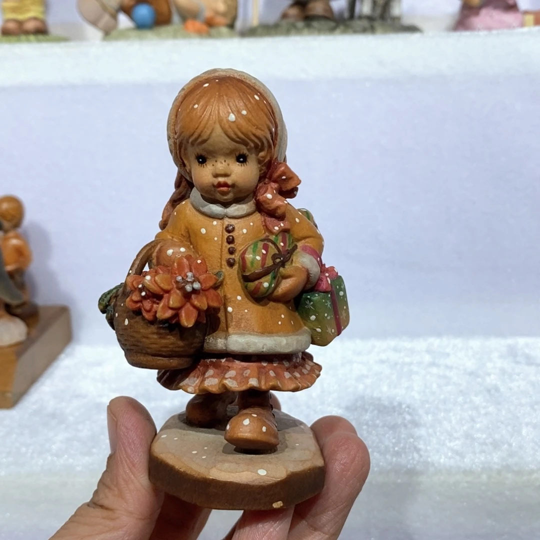 白***座中古海淘娃娃中古娃娃