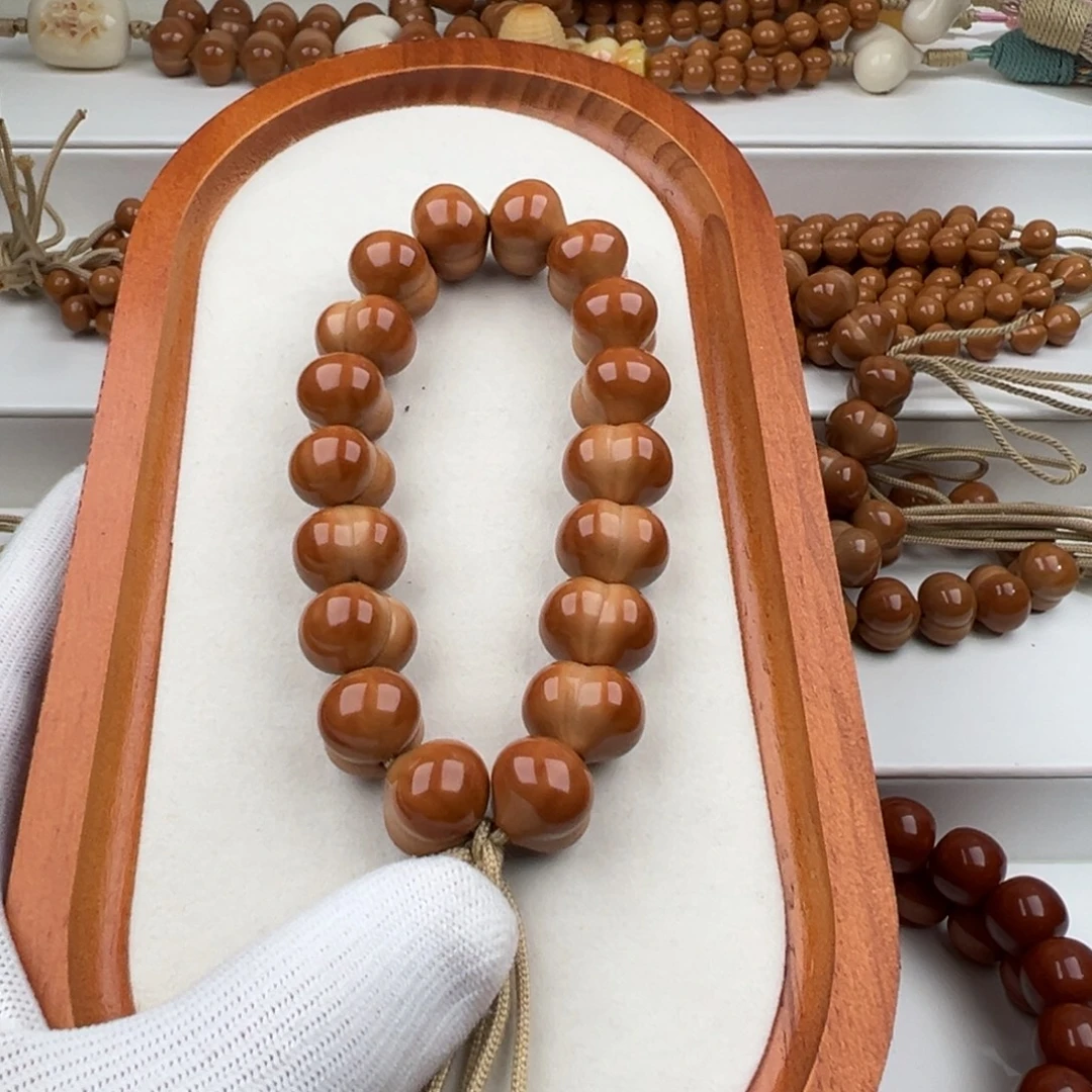 ****李手串猴头核桃大屁桃