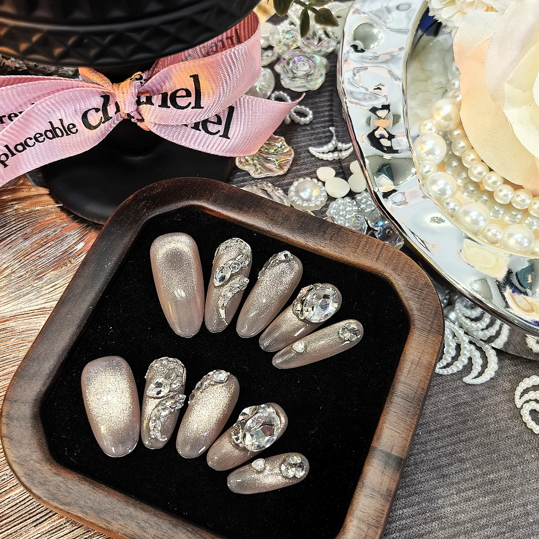 【美甲师的噩梦】纯手工穿戴美甲猫眼立体浮雕手绘光疗软甲手绘美甲