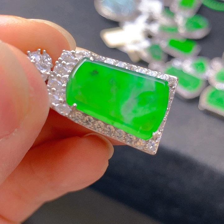 翡翠银S925镶嵌颈饰