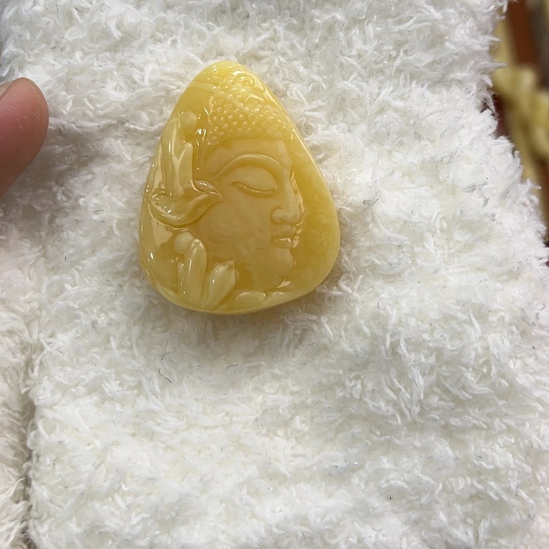 未镶嵌琥珀珠宝奇石
