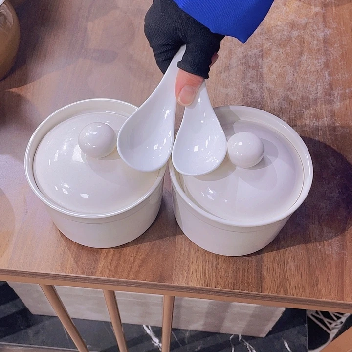 白瓷餐盘餐盘餐盘