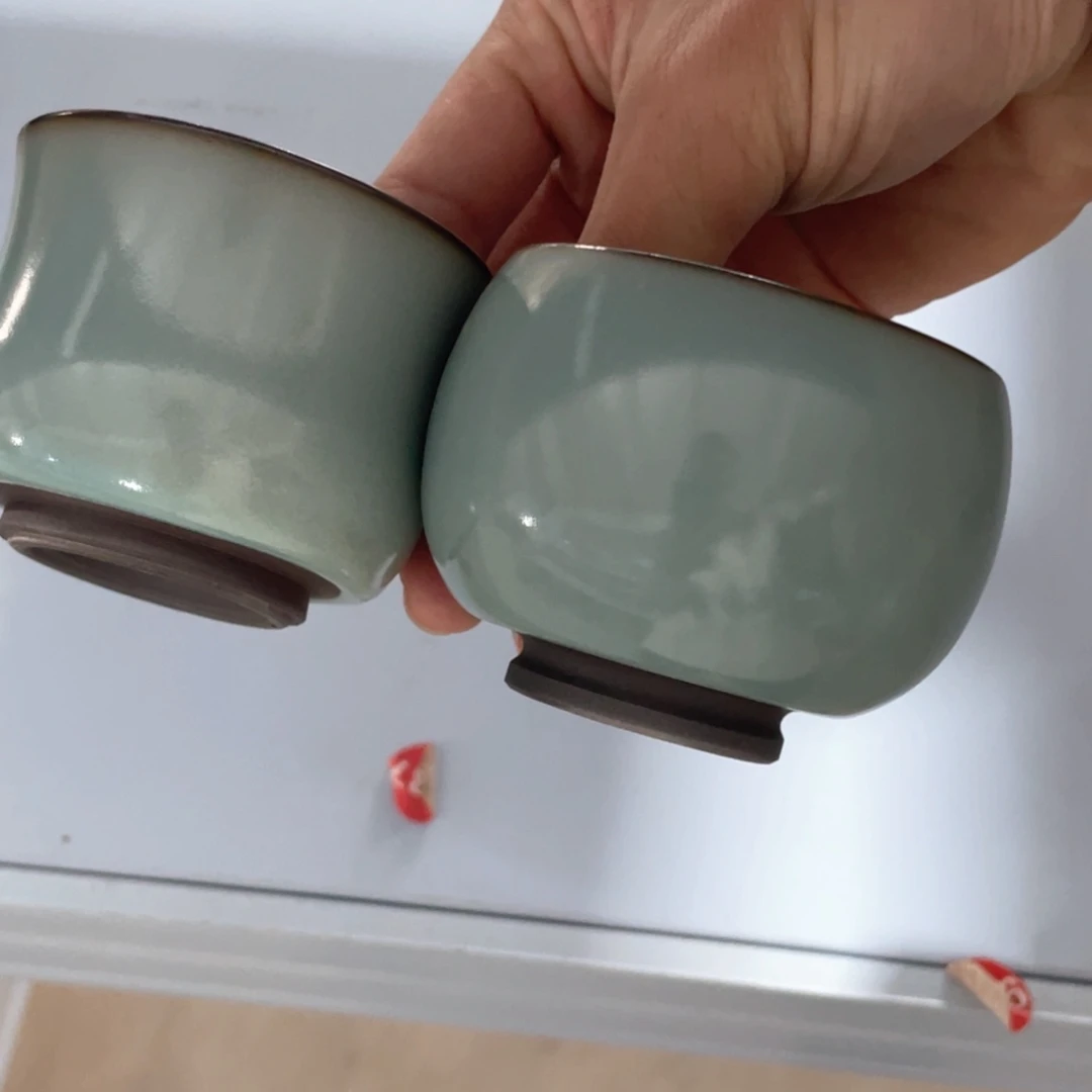 瓷片小微瑕。。。。。。。。。。。