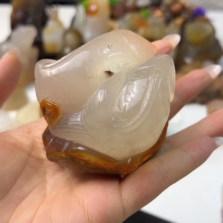 玛瑙/玉髓颈饰合金