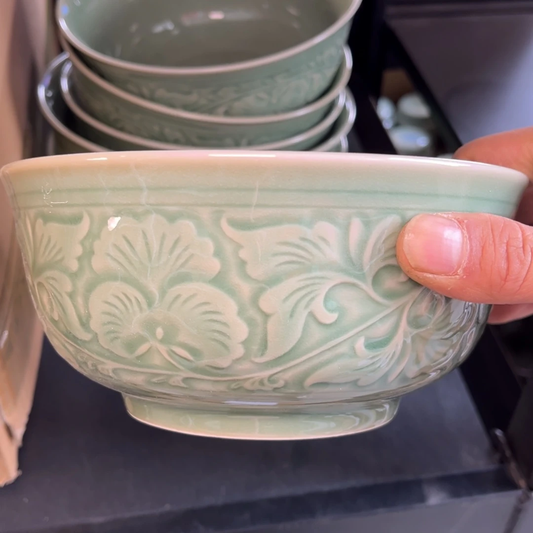 瓷微瑕 7 英寸牡丹碗 1 只特价