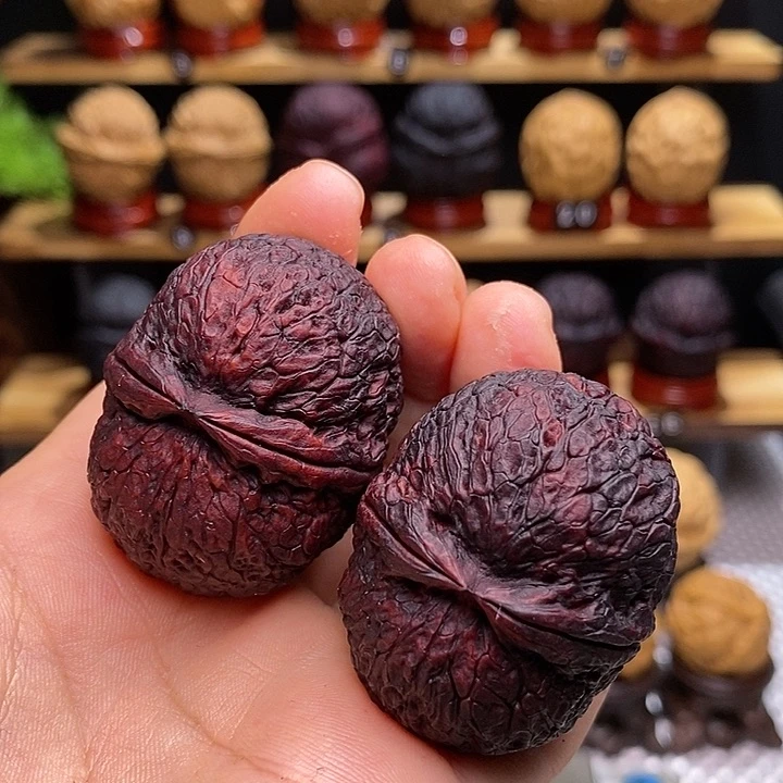 文玩核桃把件泰伦元宝20