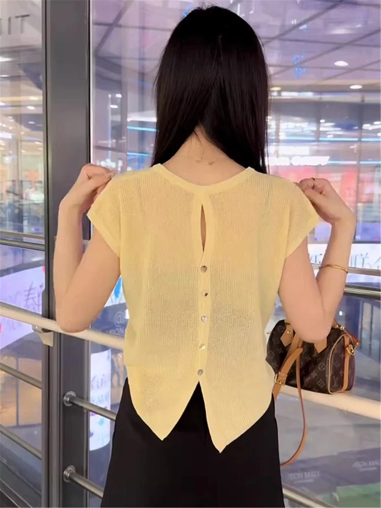 法式后背镂空单排扣短款开叉绝美别致针织衫夏季新款清凉爆款上衣