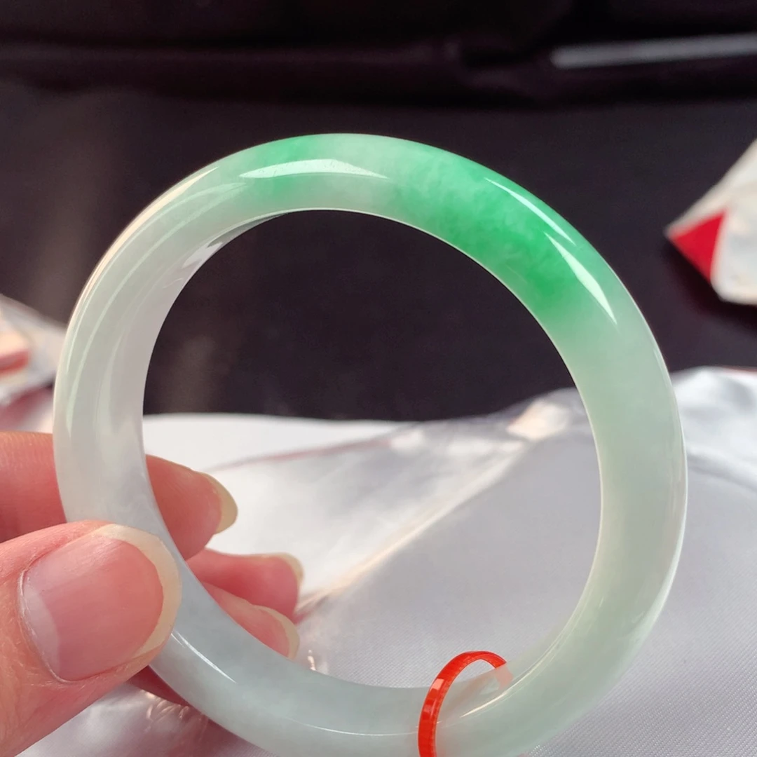 未镶嵌手镯翡翠129