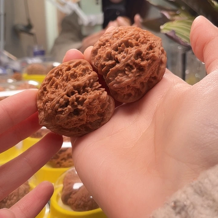 文玩核桃吊坠满天星46全