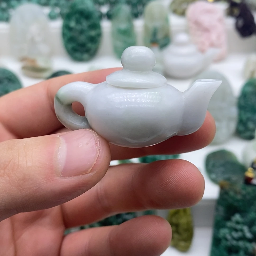 独山玉未镶嵌颈饰
