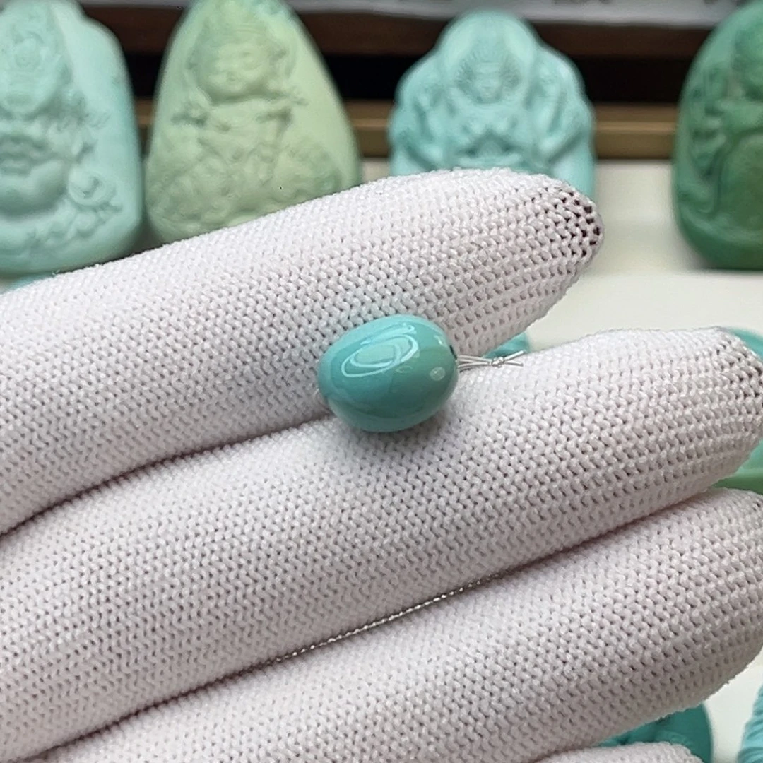 绿松石未镶嵌珠宝奇石随形糖豆