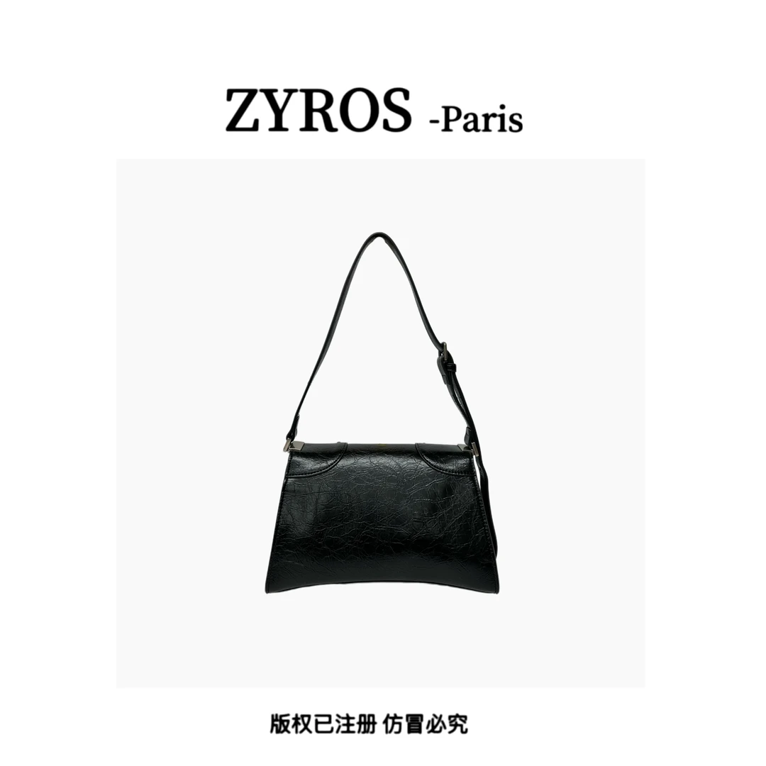 ZYROS/秋冬新款黑色轻奢重工铆钉时尚百搭单肩斜跨机车包女Z444