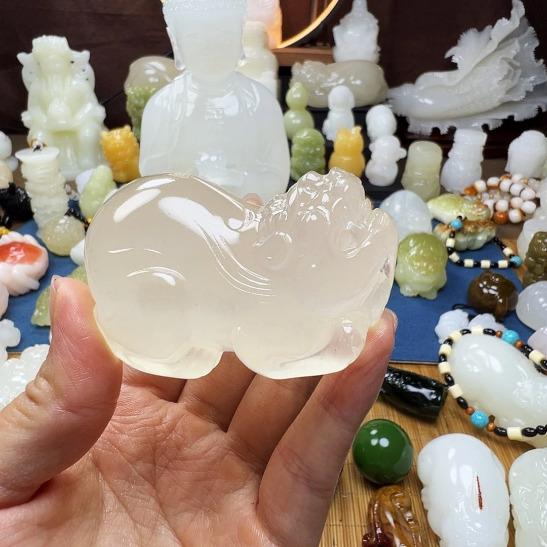 石材手工雕刻仰天冰貔貅