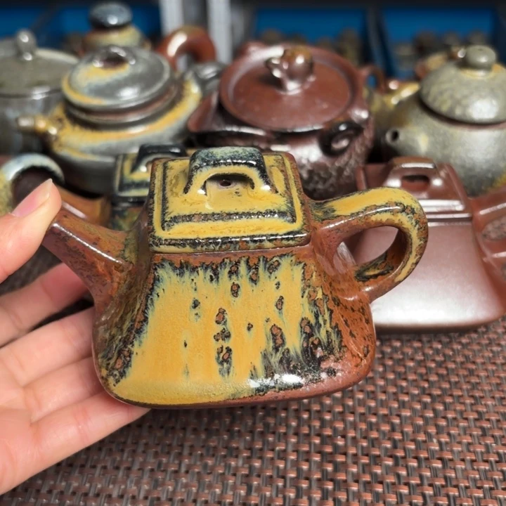 茶杯紫砂觉瑕四方壶170 C