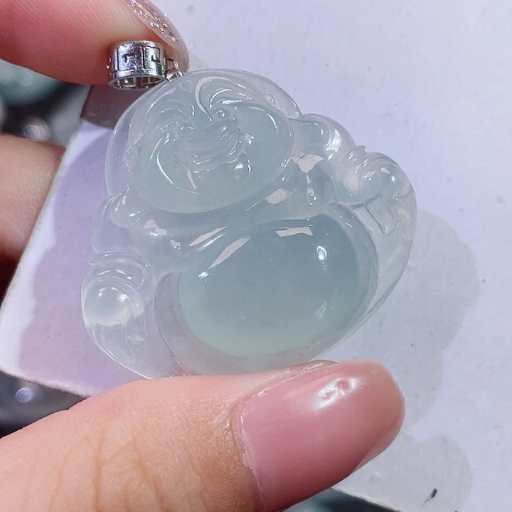 翡翠18K金镶嵌颈饰佛公