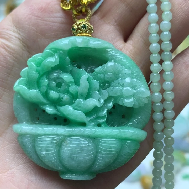 颈饰未镶嵌翡翠翡翠