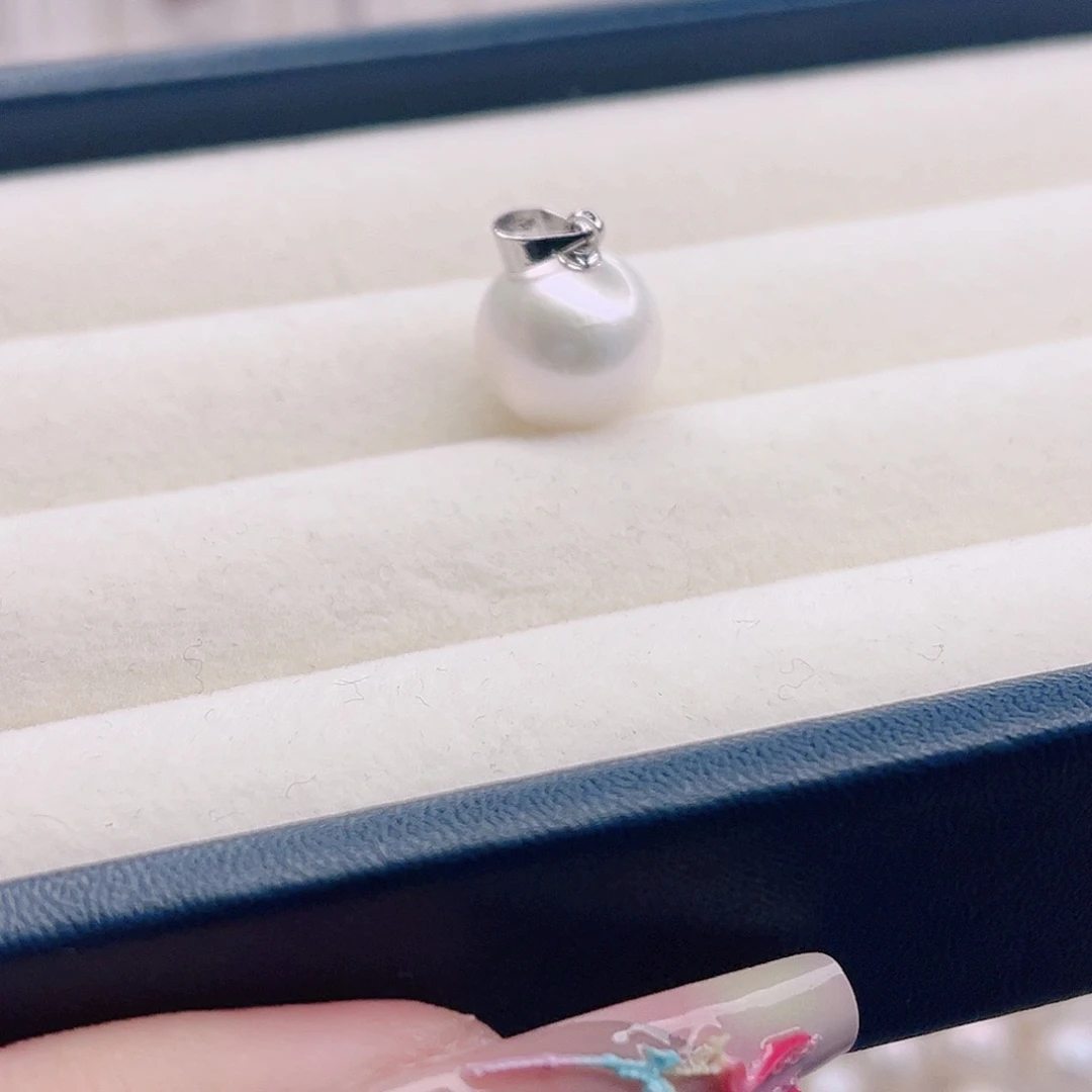 未镶嵌吊坠(赠链)淡水珍珠