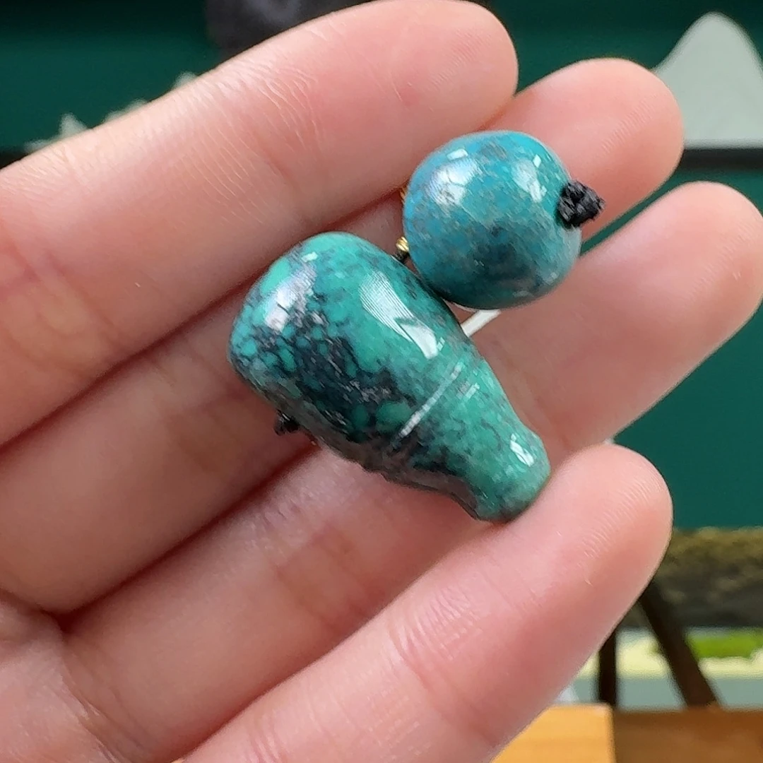 绿松石未镶嵌珠宝奇石