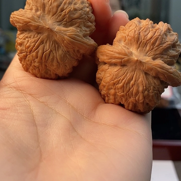 把件文玩核桃血麒麟