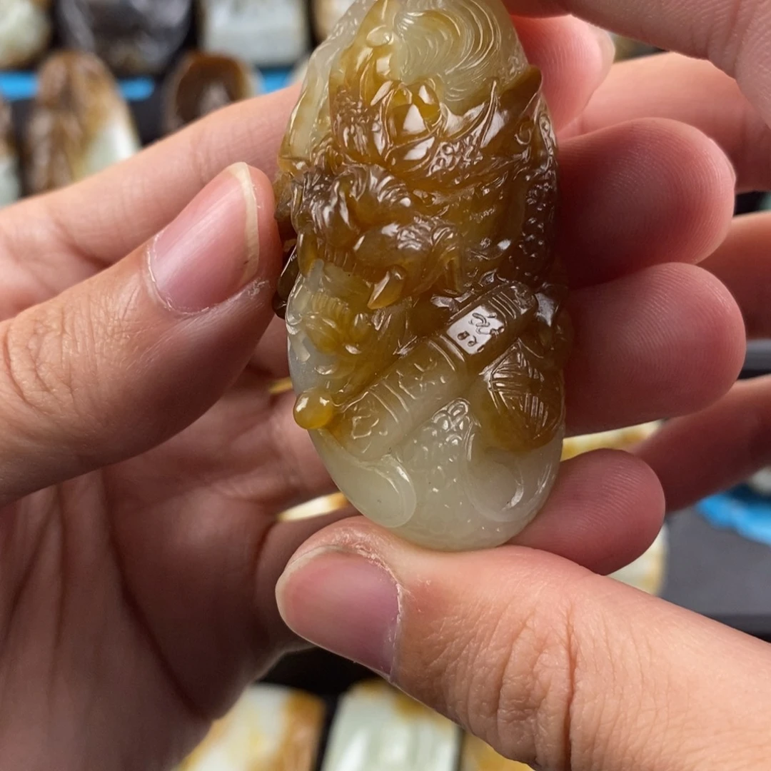 和田玉挂件未镶嵌