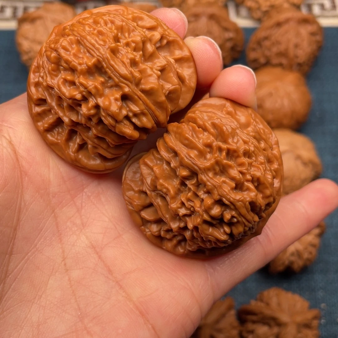 文玩核桃把件44平谷楼