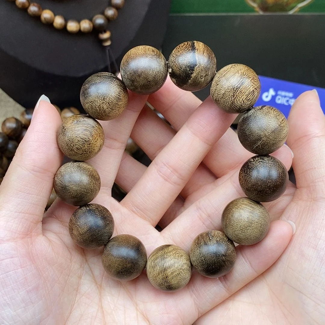 沉香手串越南芽庄白奇楠虎皮缨子瘤疤沉水1.8