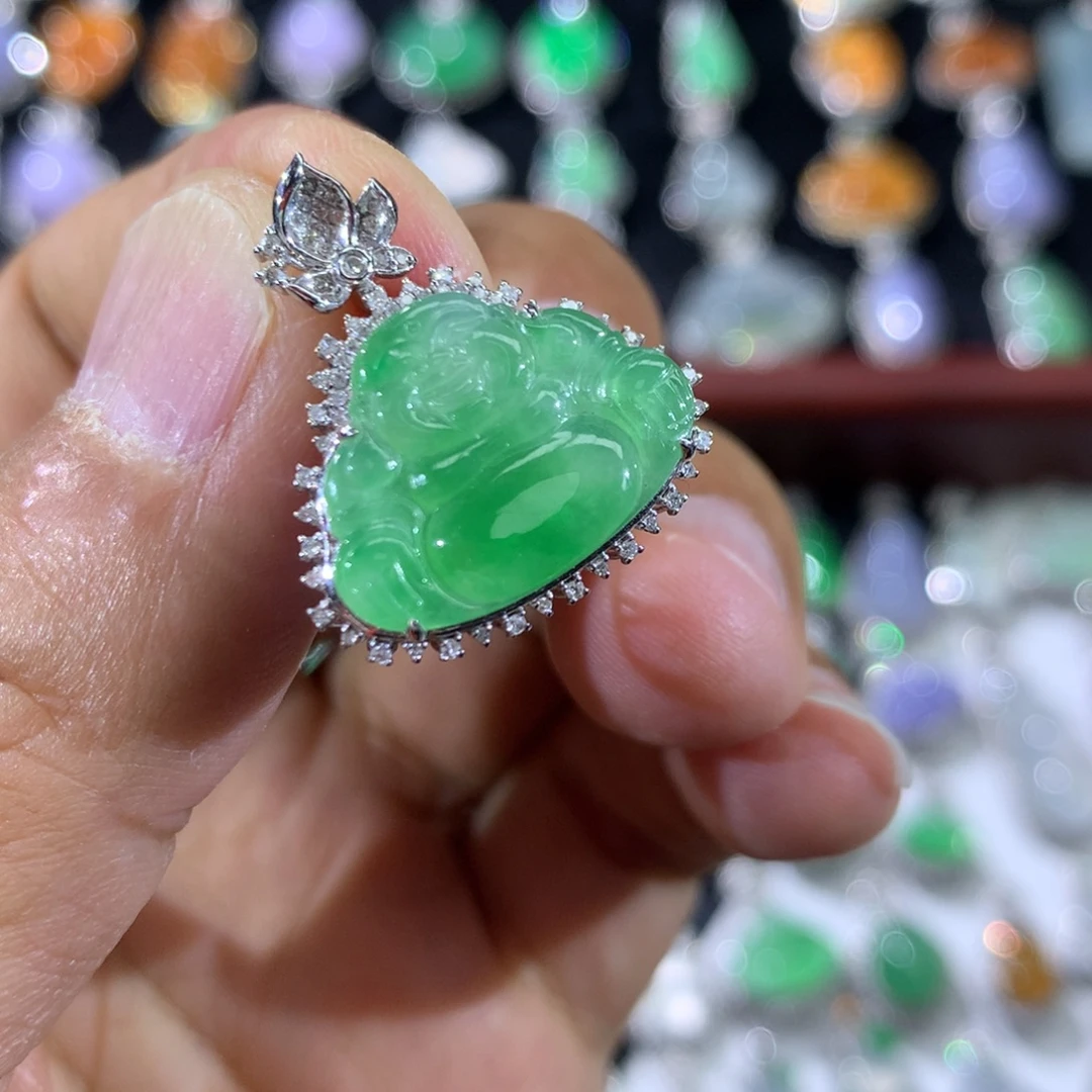 翡翠18K金镶嵌戒指