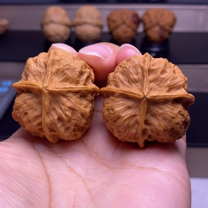把件文玩核桃四楞64