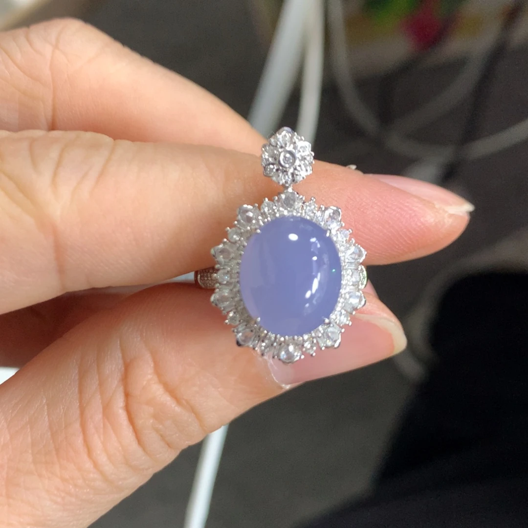 翡翠戒指18K金镶嵌翡翠