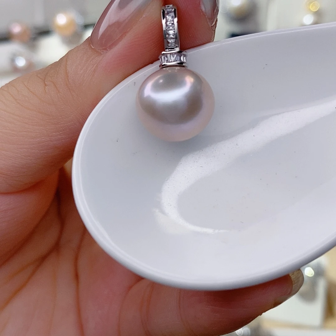 淡水珍珠未镶嵌吊坠(赠链)