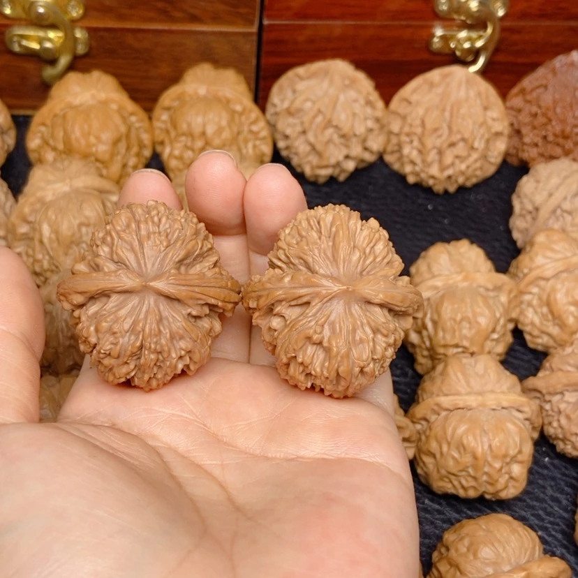 【闪购商品】文玩核桃吊坠雨花石39