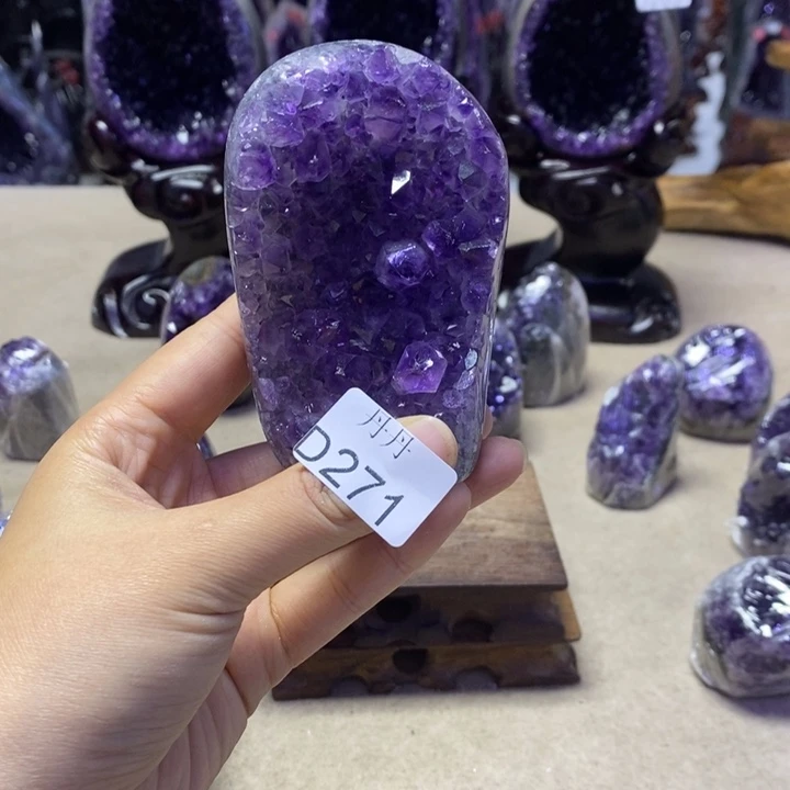 大型摆件（非配饰）未镶嵌水晶