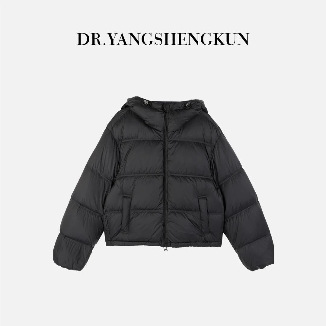 杨圣坤2025冬季新品肯豆风90白鹅绒短款连帽加厚羽绒服EY25101704