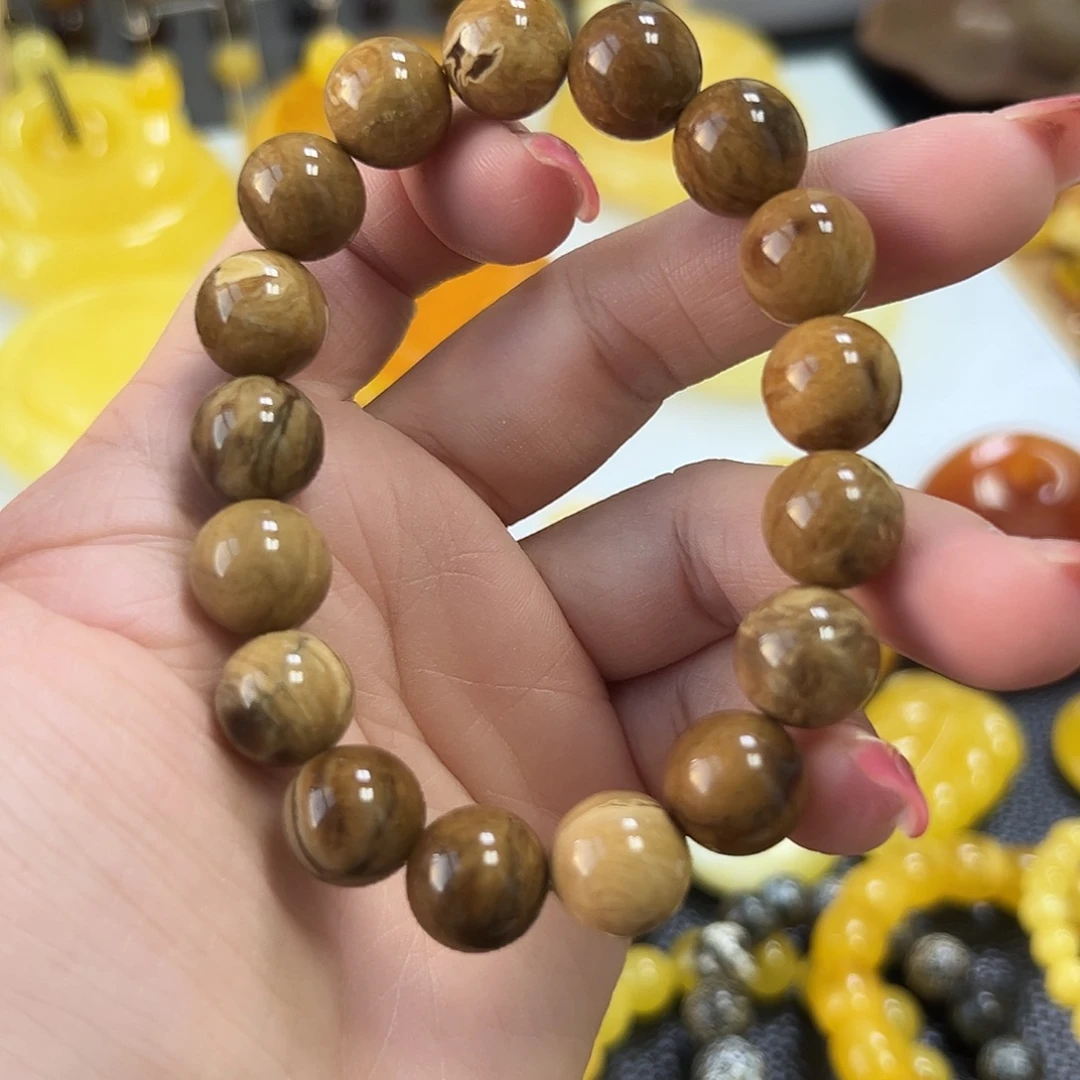 手串琥珀未镶嵌缅珀
