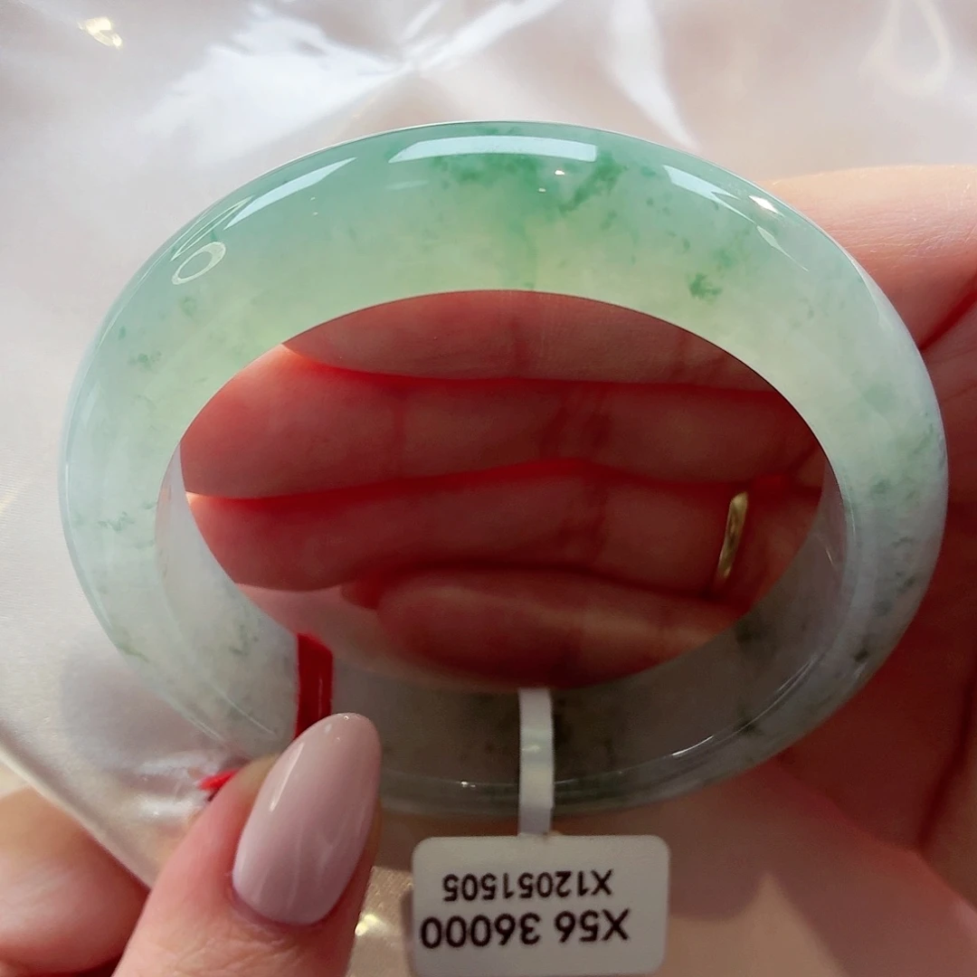 翡翠未镶嵌手镯22（35号）棉丝